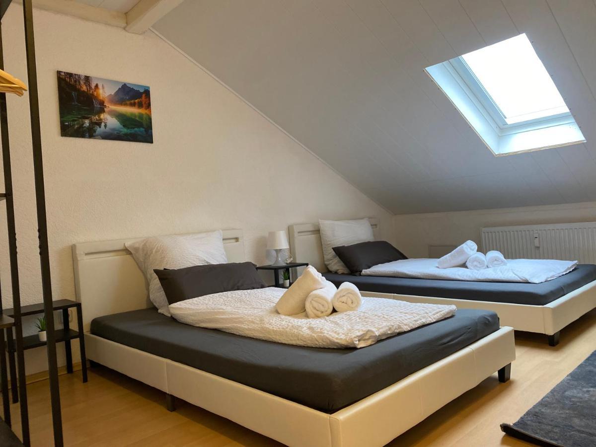 Deluxe Business Suite Mit Netflix Premium & Parkplatz, Zentral Zu Audi & Schwarz Gruppe With 2 Bedrooms Bad Friedrichshall Exterior photo